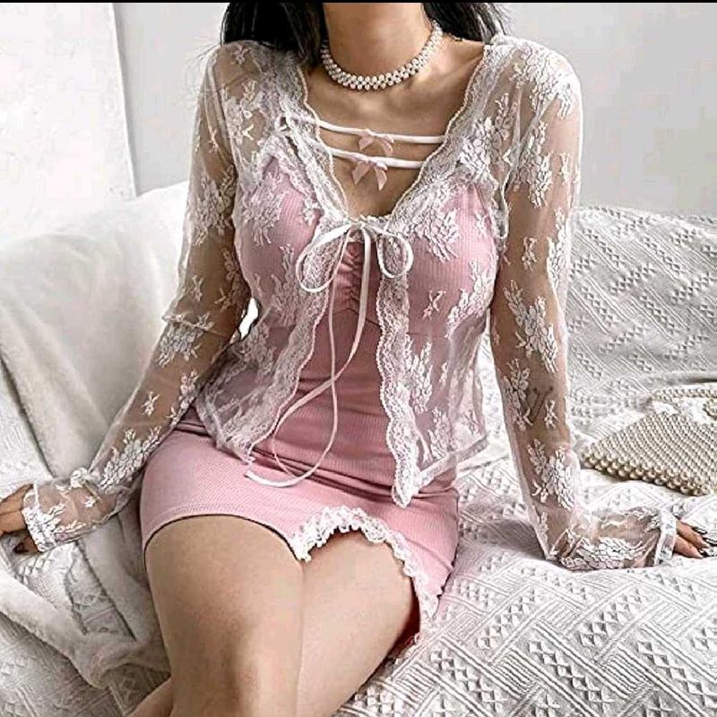 ⋆.ೃ࿔🌸*:･Vintage lace sheer shrug⭐
