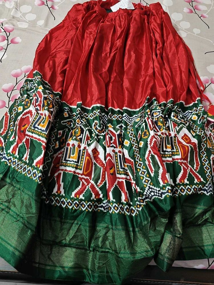 Vibrant Red &amp; Green Elephant Print Skirt
