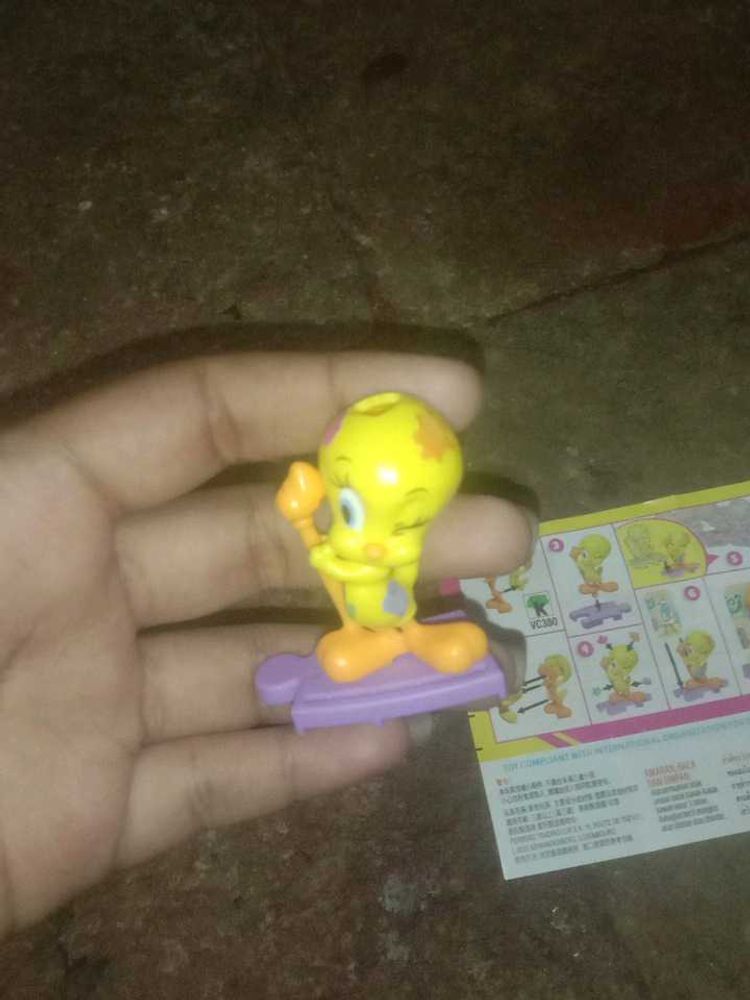 Cute Tweety Bird Figurine