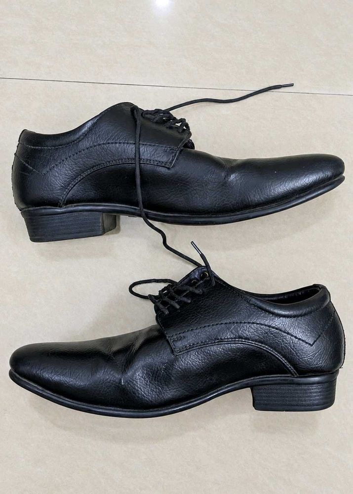 Classic Black Formal Shoes