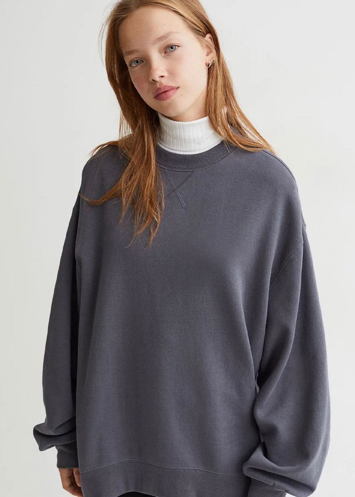 Oversized Grey Sweatshirt