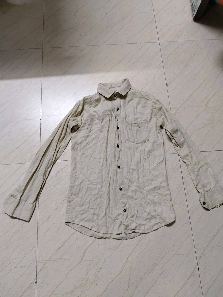 normal shirt very nice condition at low price