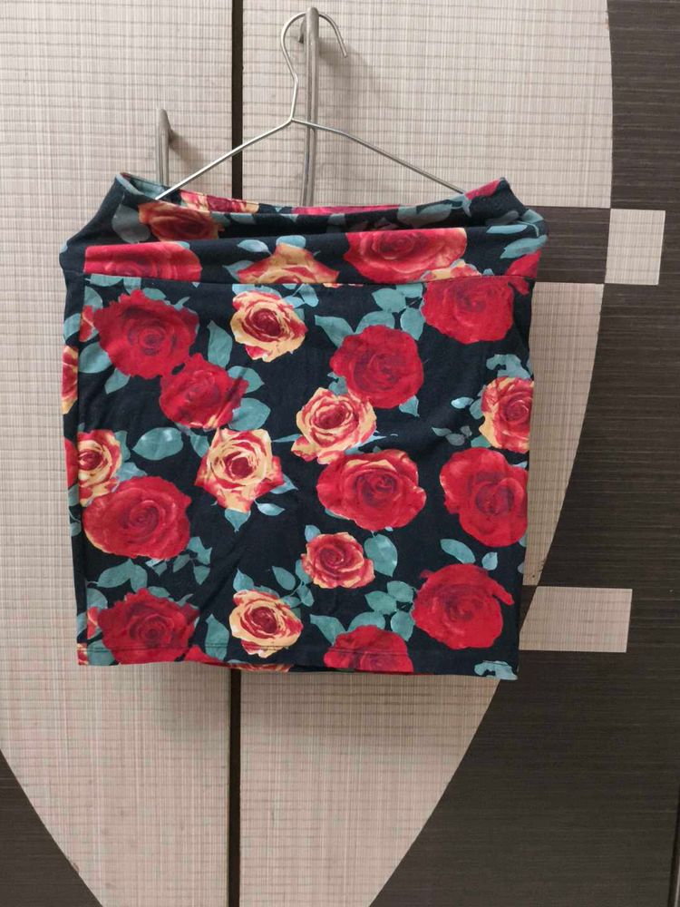 Red Roses Sexy Forever 21 Short Skirt