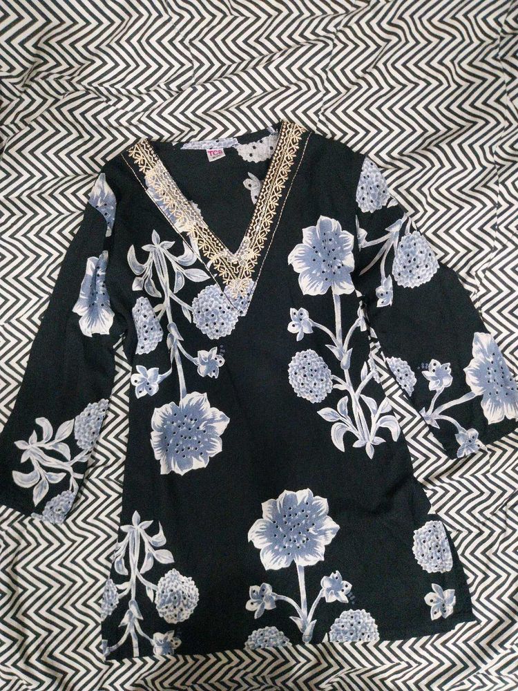 Black Floral Kurti Top