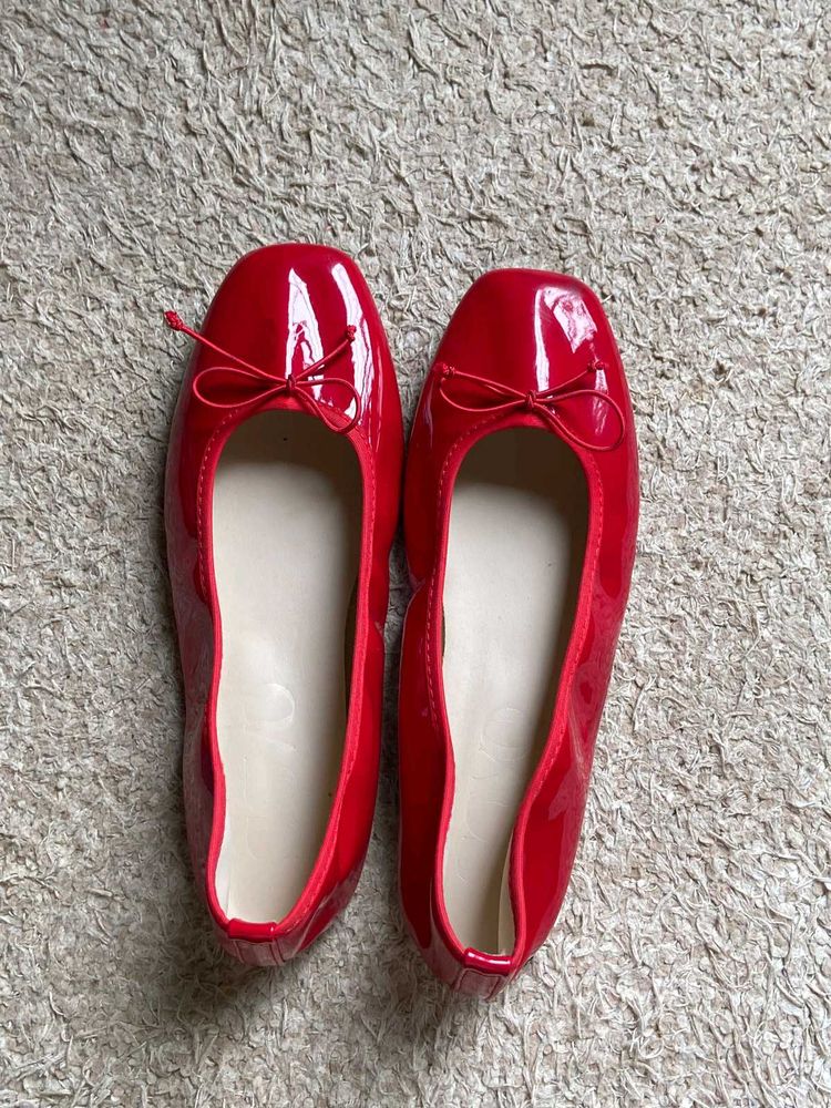 Colourful Red Patent Ballerina Flats