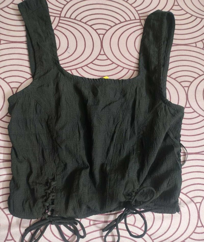 Black Tie Detail Tank Top