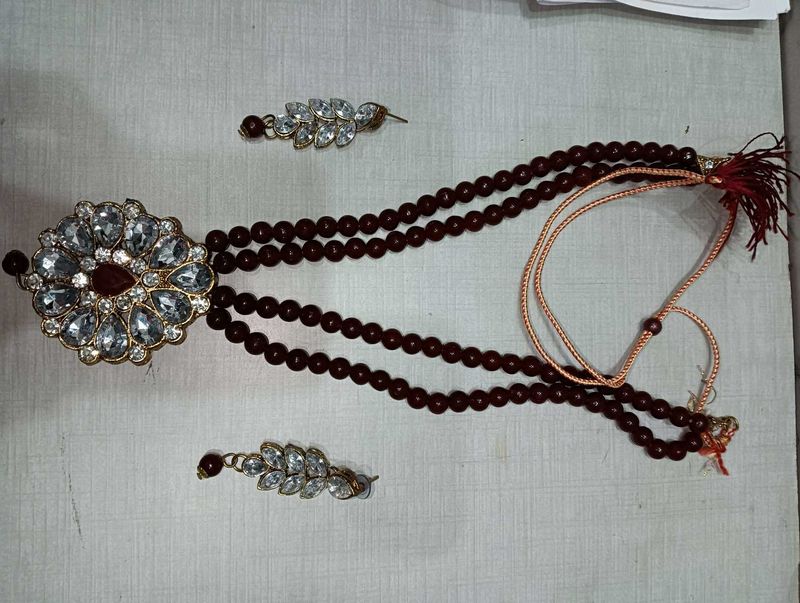 Elegant Beaded Necklace &amp; Earring Set