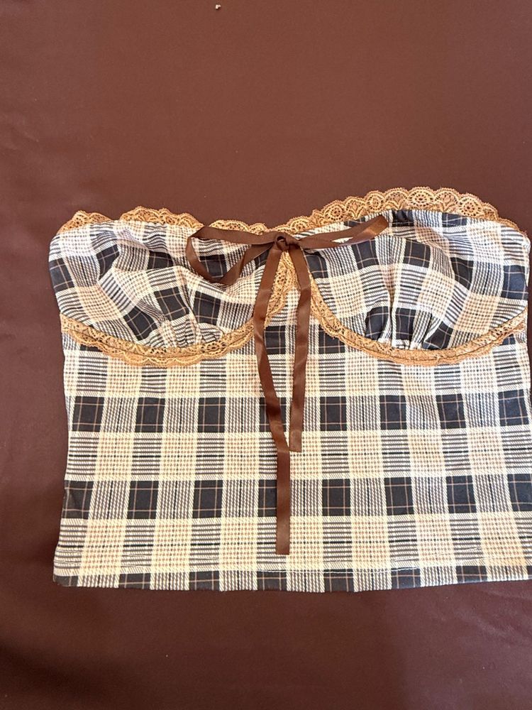 Cute Plaid Strapless Top