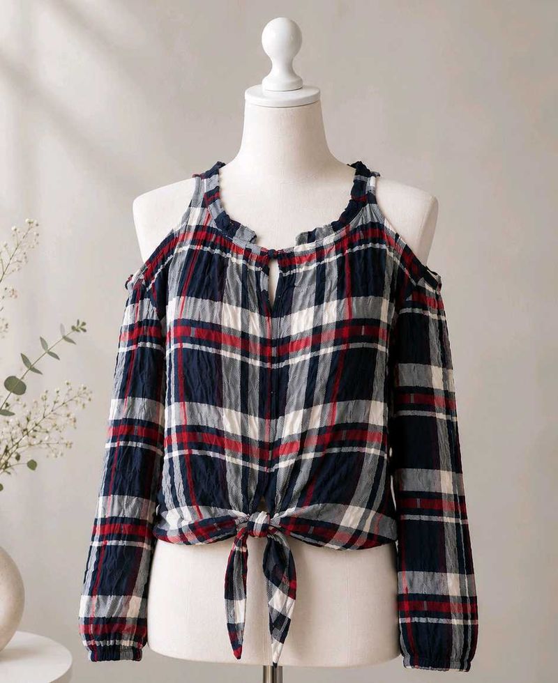 🎀200rs SALE🎀Cold Shoulder Plaid Tie-Front top
