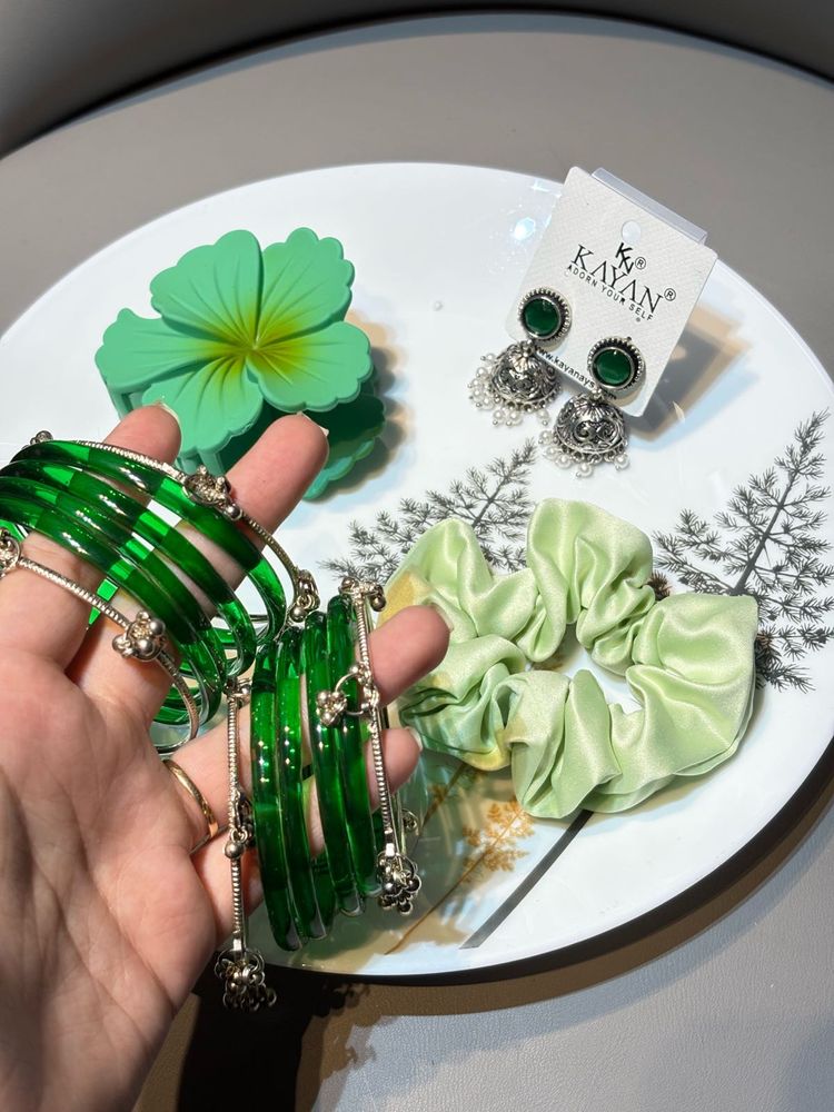 Kashmiri Bangle Set &amp; other accessories any1