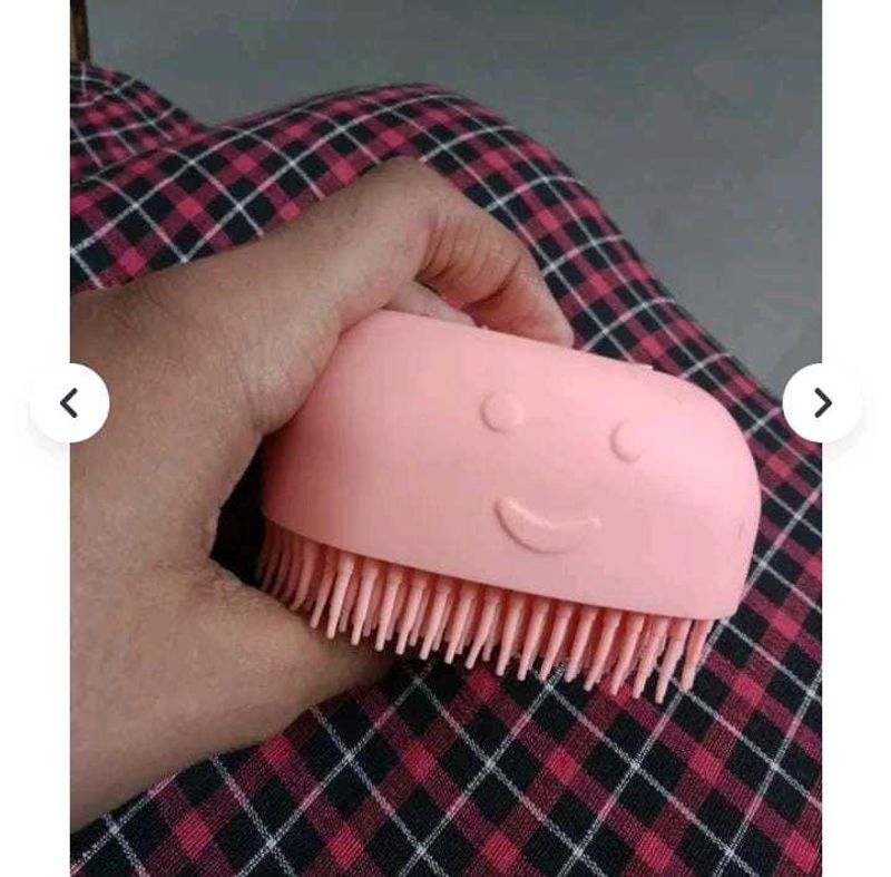 silicone bath scrubber
