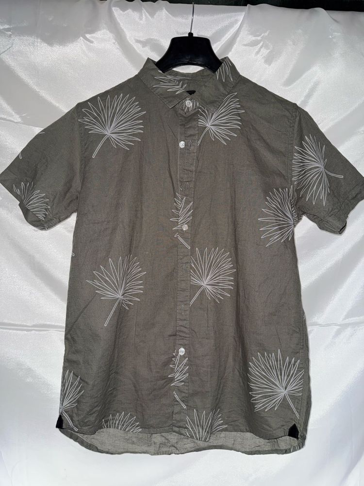 Campus Sutra Printed Casual Shirt