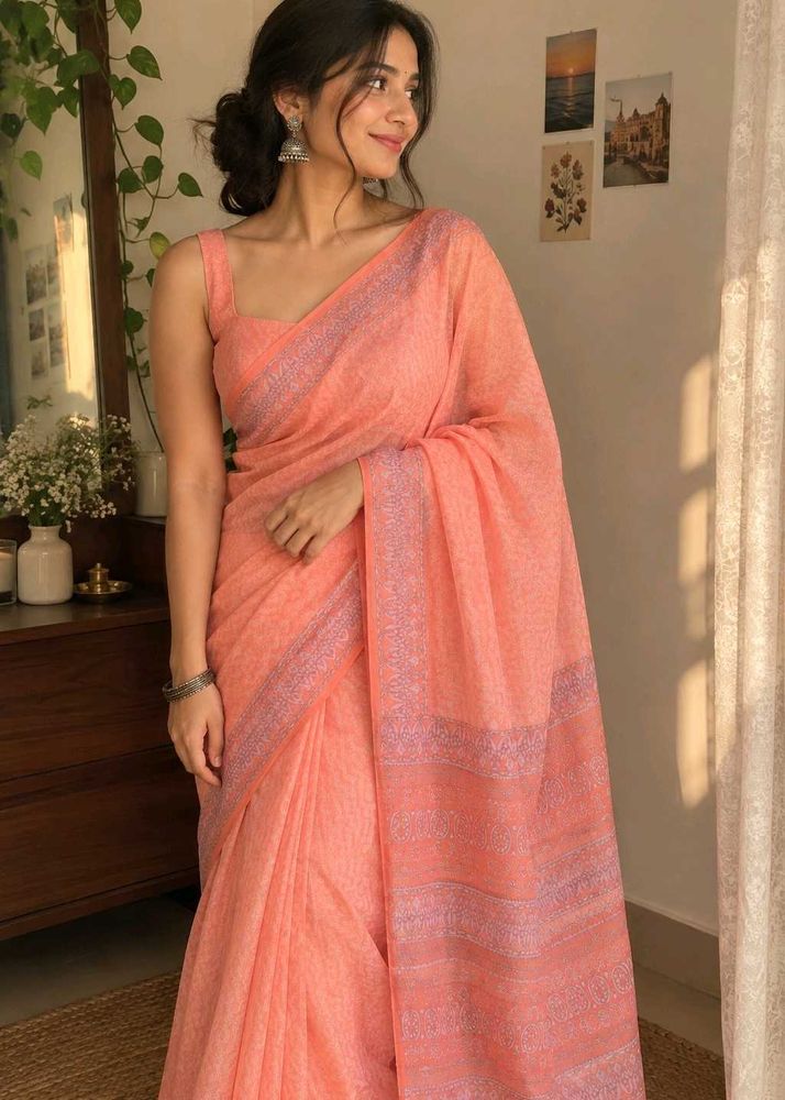 Elegant Peach Printed Saree