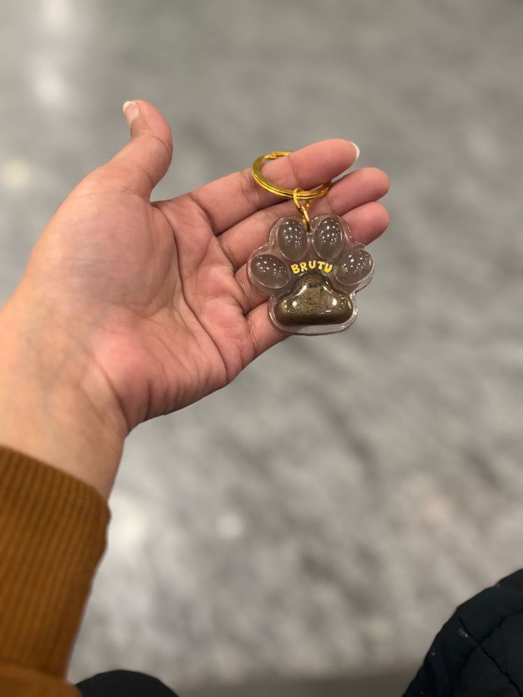 Custom Pet Collar tag paw shape