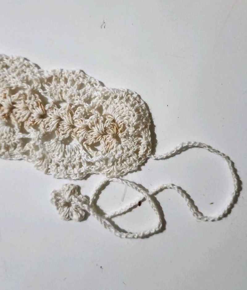 Crochet Hairband with Flower Details