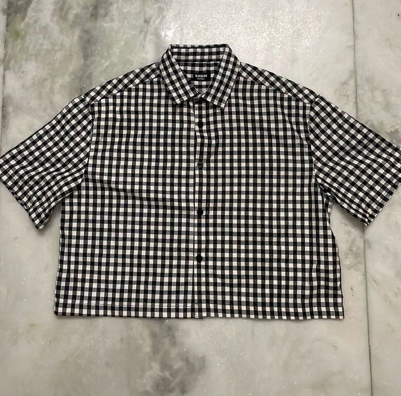 Black and White Gingham Cropped Shirt