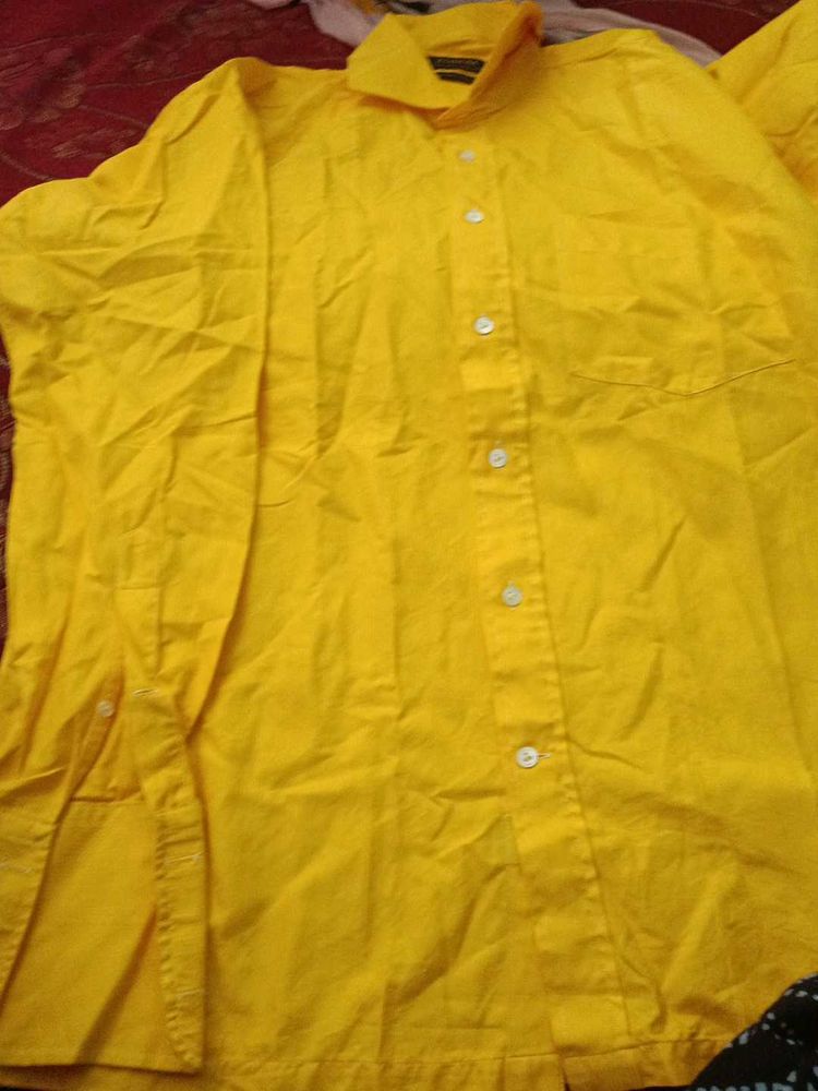 Men's Yellow Button-Up Shirt