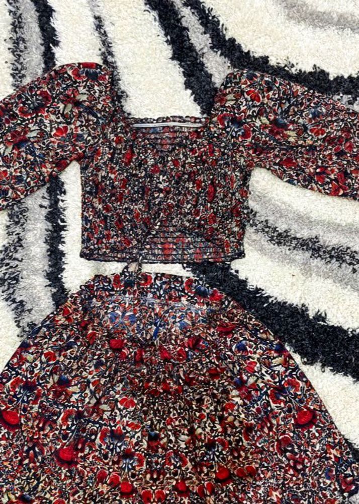 puffed  two piece outfit
