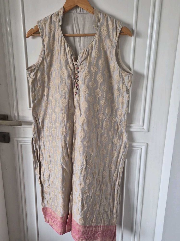 Ivory and pink pure chanderi sleeveless kurti