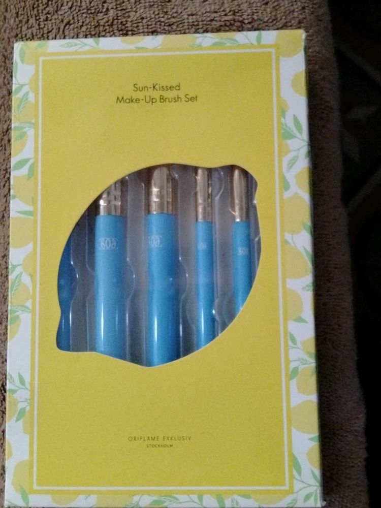 Oriflame  Make-Up Brush Set