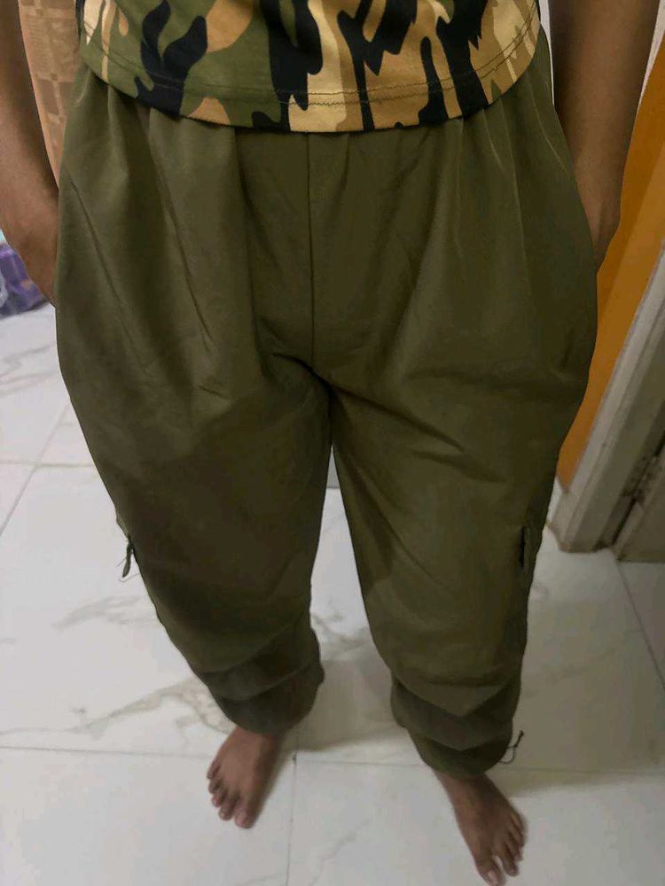 Men's Cargo Pants - Olive Green