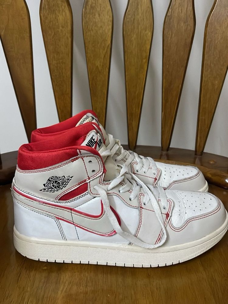 Nike Air Jordan 1 High Sneakers