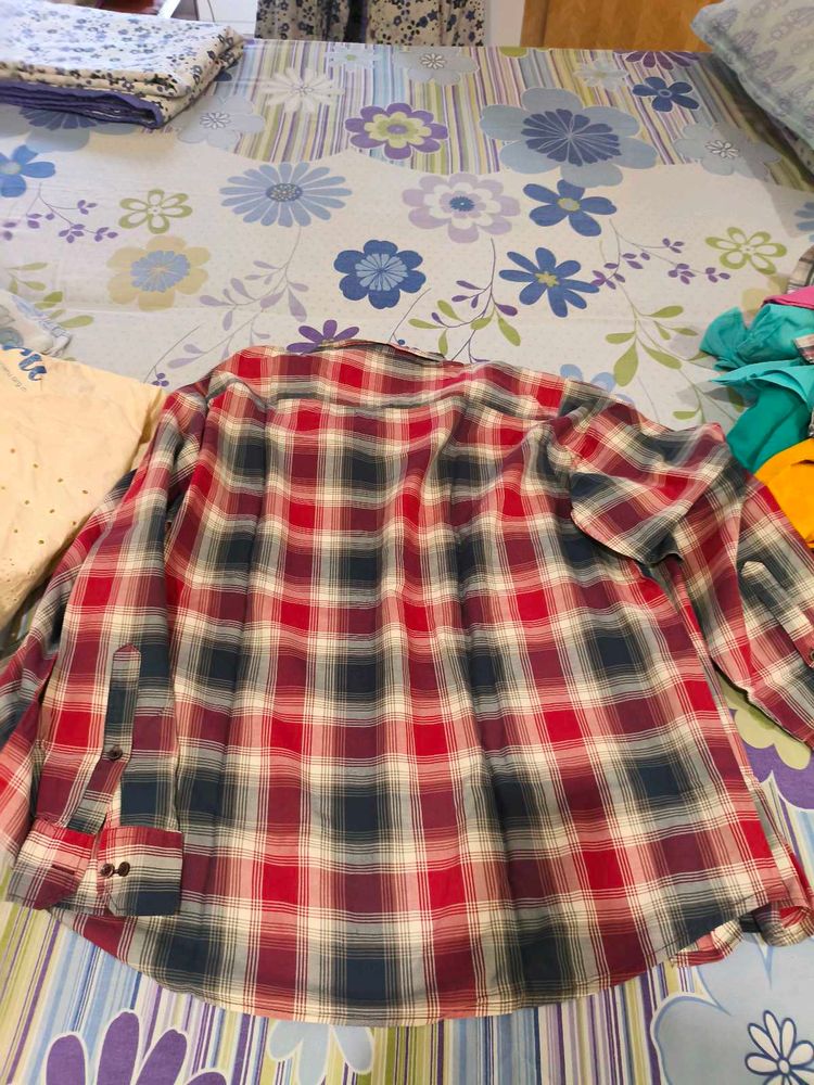 Classic Plaid Long Sleeve Shirt