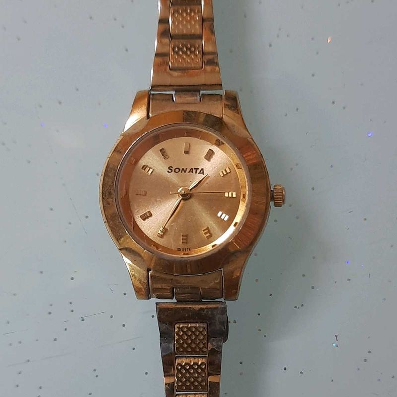 Golden Sonata Wrist Watch⌚️