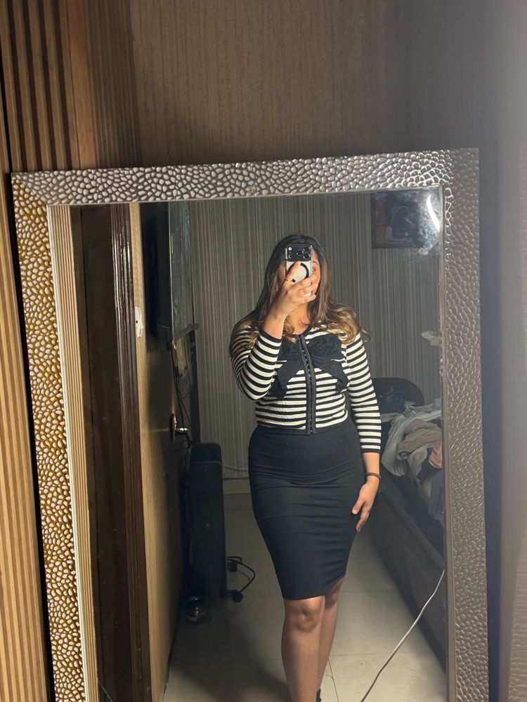 Chic Striped Top