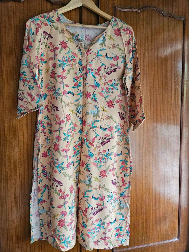 Avaasa Floral Print Kurta