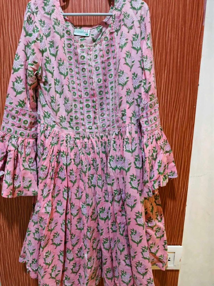 Pink Floral Print sharara Kurtaset