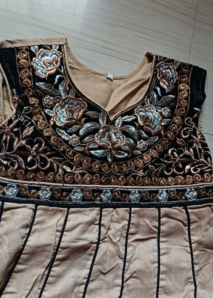 Embroidered Sleeveless Dress