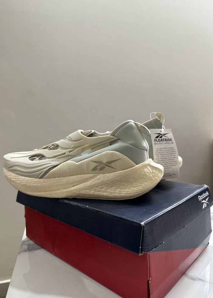 Reebok Floatride Energy ArgusX LTD Triple Beige