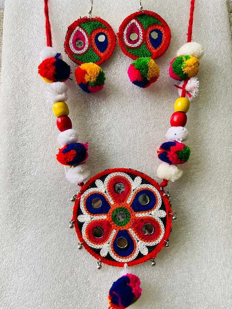 Handcrafted Necklace Set