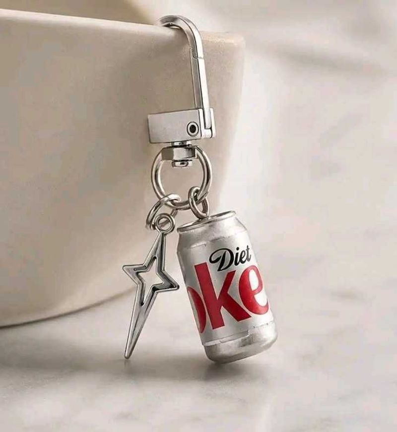 Diet Coke Can Keychain ♥️