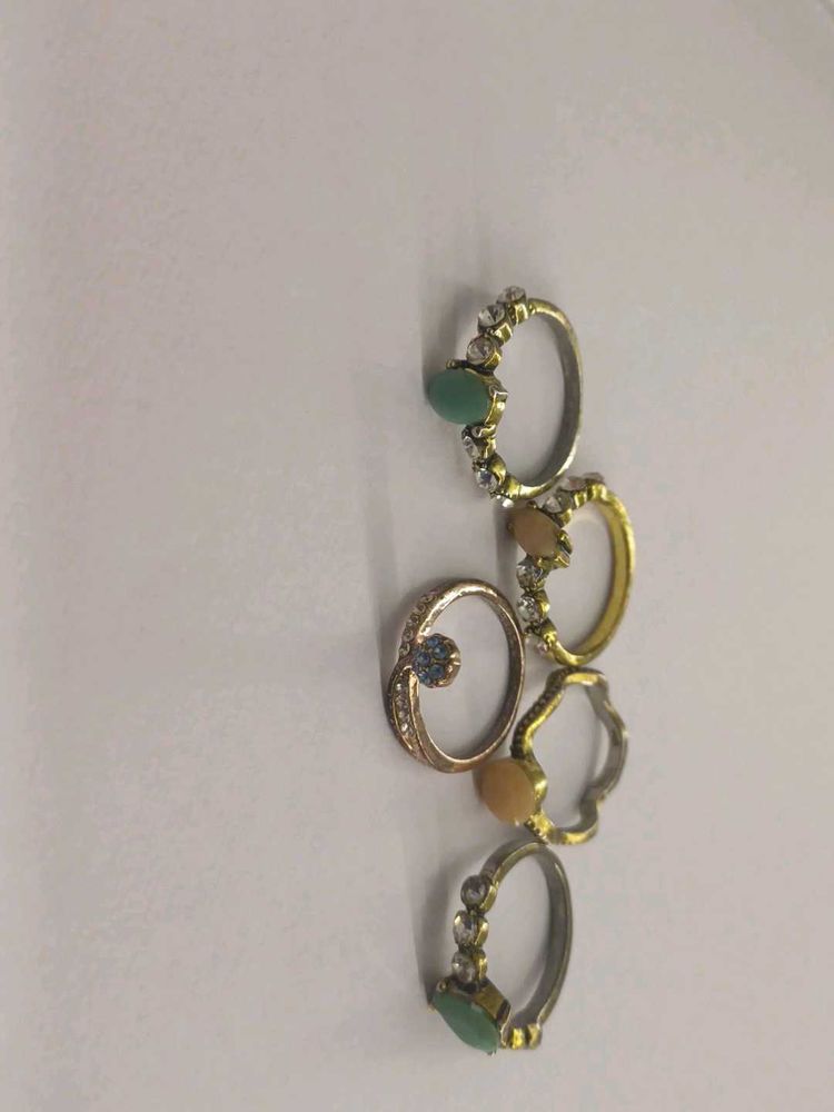Set of 5 Fashion Rings