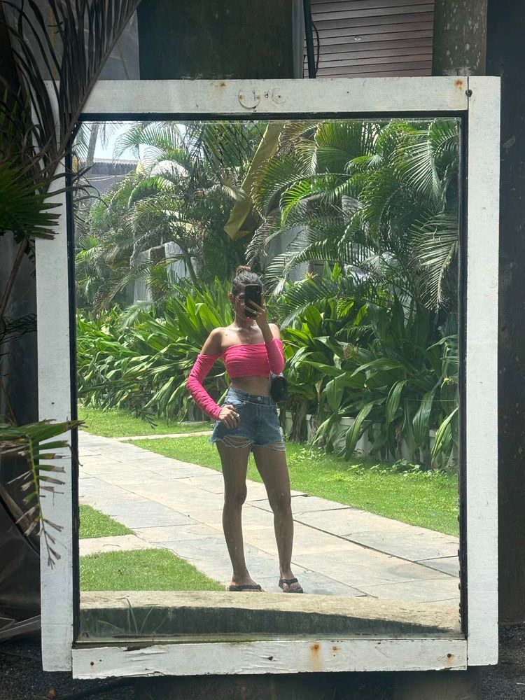 Off-Shoulder Crop Top