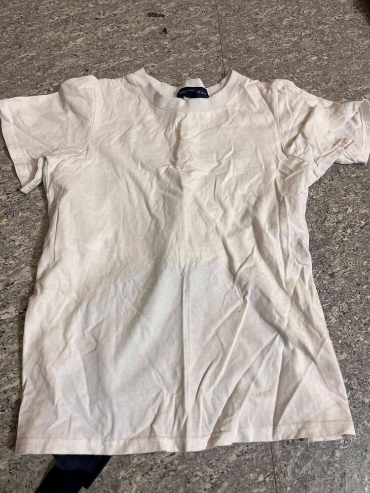white Basic T-Shirt with back design