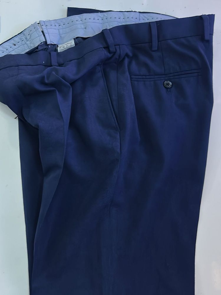 park avenue Men's Navy Blue Tailored Trousers