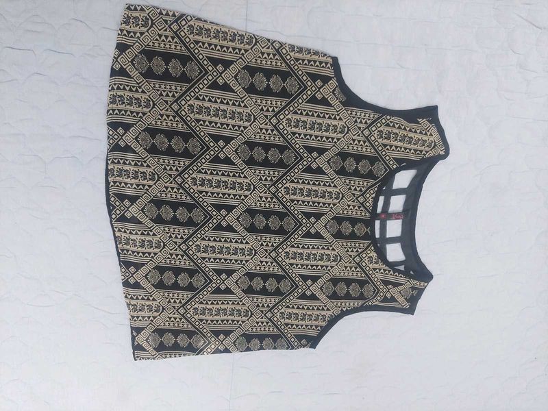 Unique Printed Sleeveless Blouse