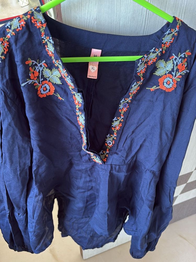 Embroidered Navy Blouse - XL
