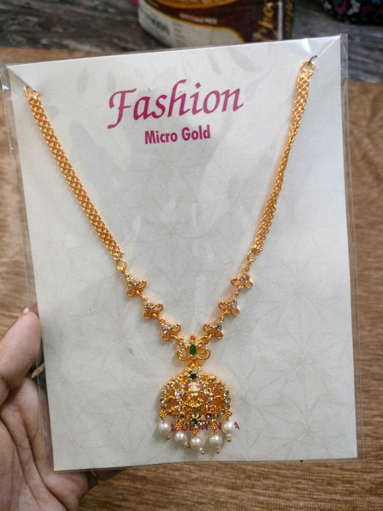 Fashion Micro Gold Necklace