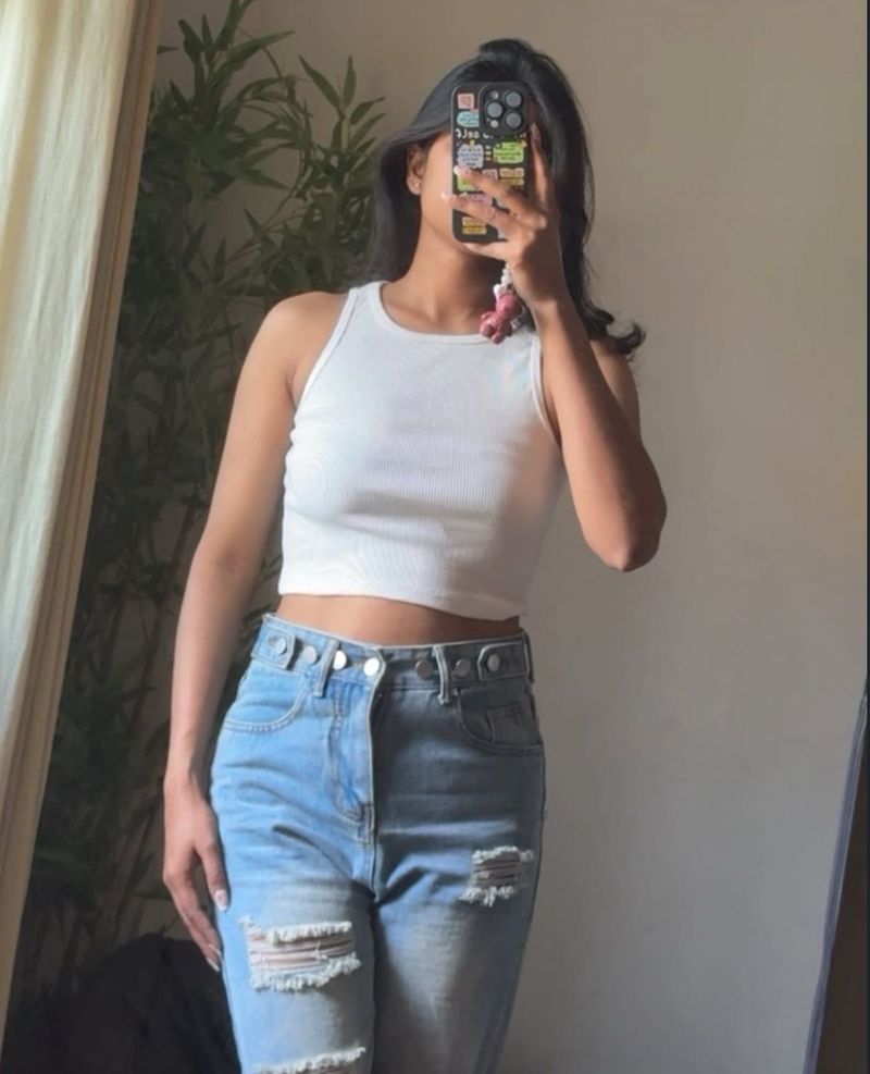 Classic White Ribbed Crop Tank Top