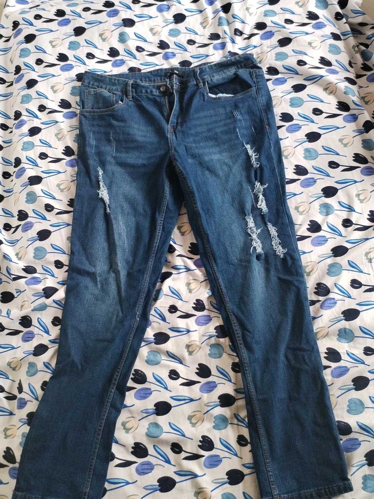 Stylish Ripped Blue Denim Jeans
