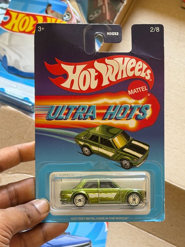 Hot Wheels Ultra Hots Datsun