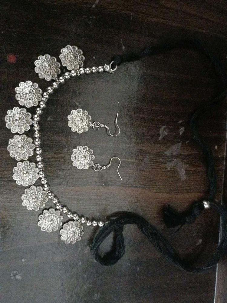 Oxidized Silver Floral Choker Set