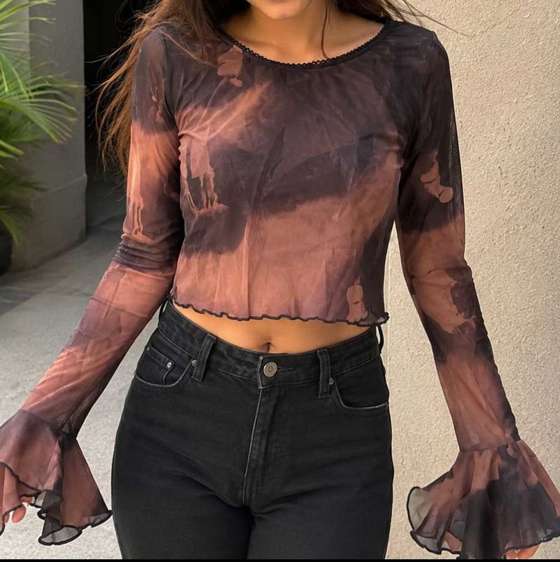 Georgette solid crop top with ruffled sleeves