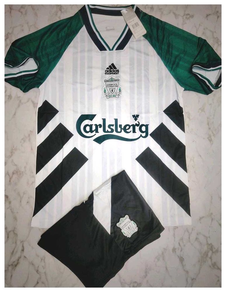Liverpool 1993 Away Full kit with Shorts