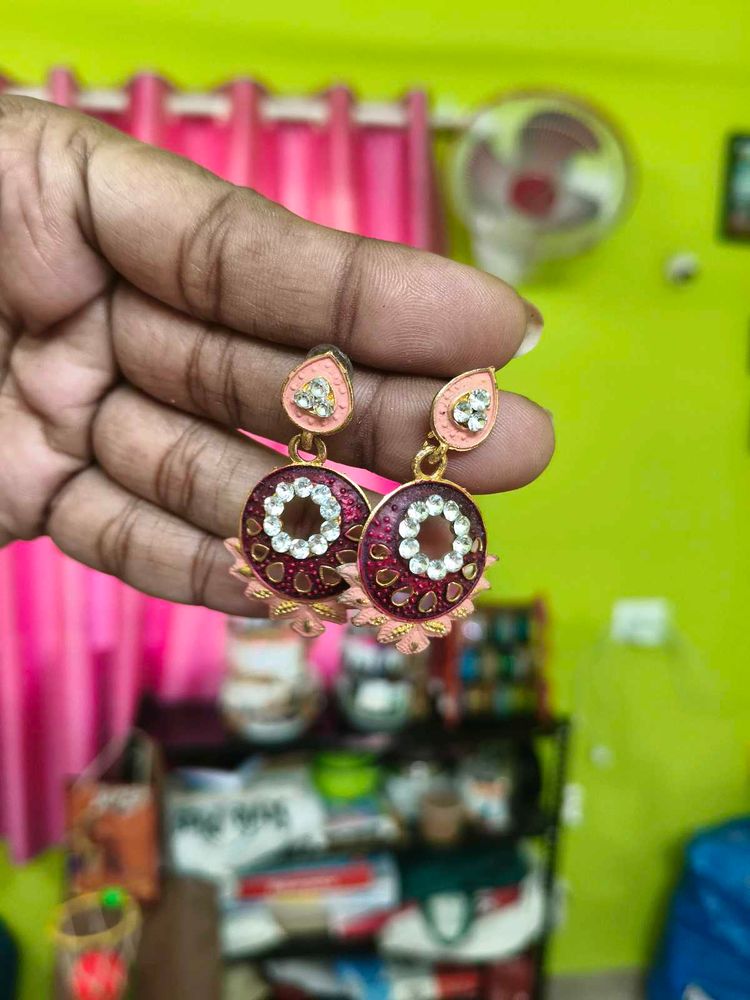 Cute Dangle Earrings with Gem Details