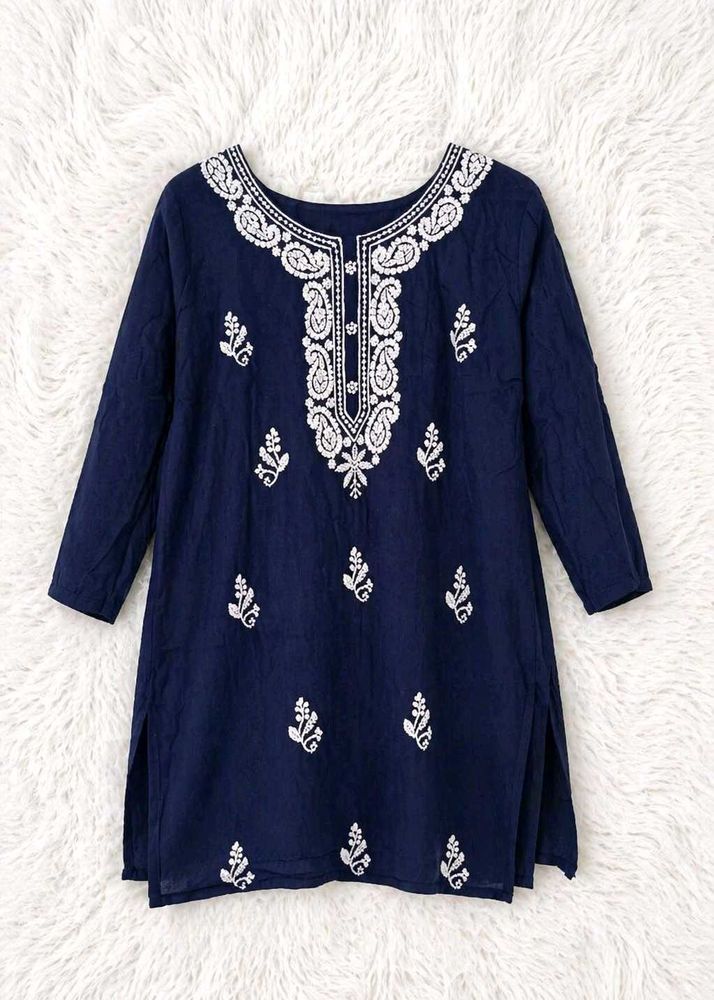 Elegant Navy Blue Embroidered Kurta